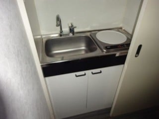 給湯器室