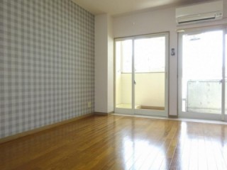 洋室7.5帖