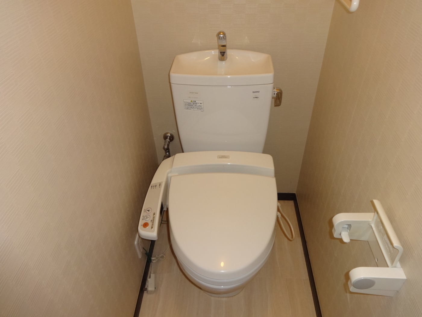 温水洗浄便座